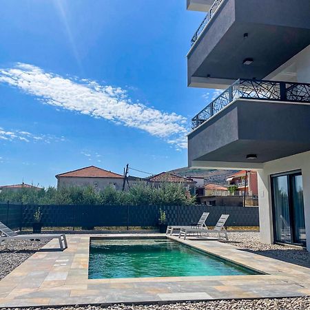 Apartments Antico โตรกีร์ ภายนอก รูปภาพ