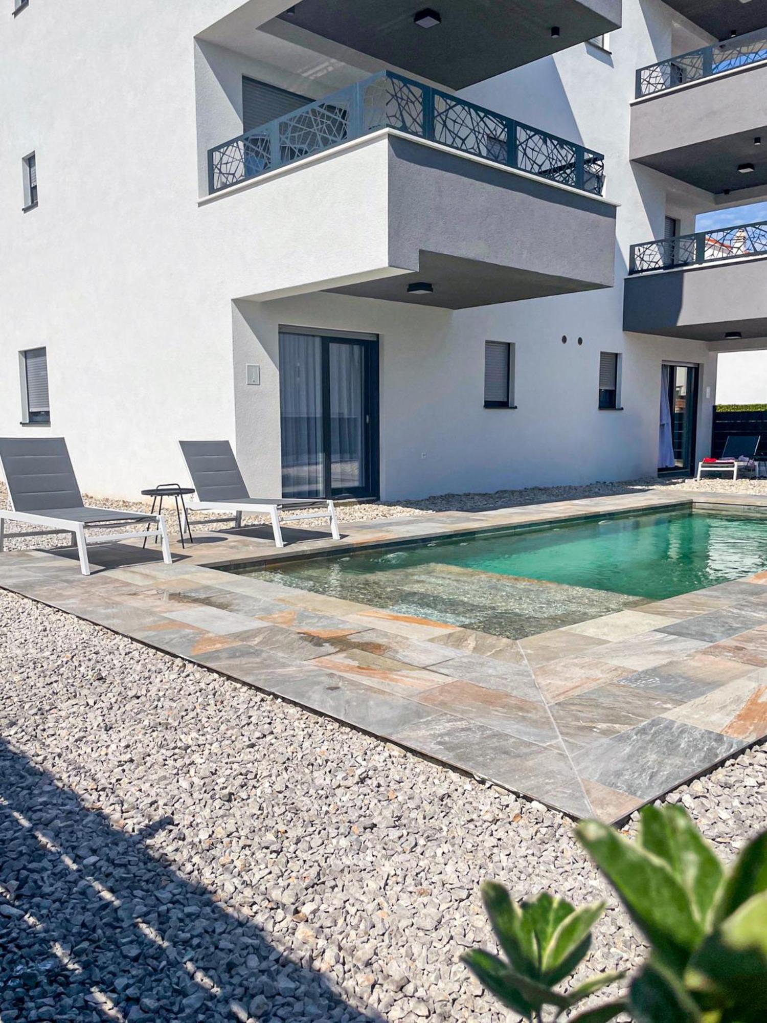 Apartments Antico โตรกีร์ ภายนอก รูปภาพ