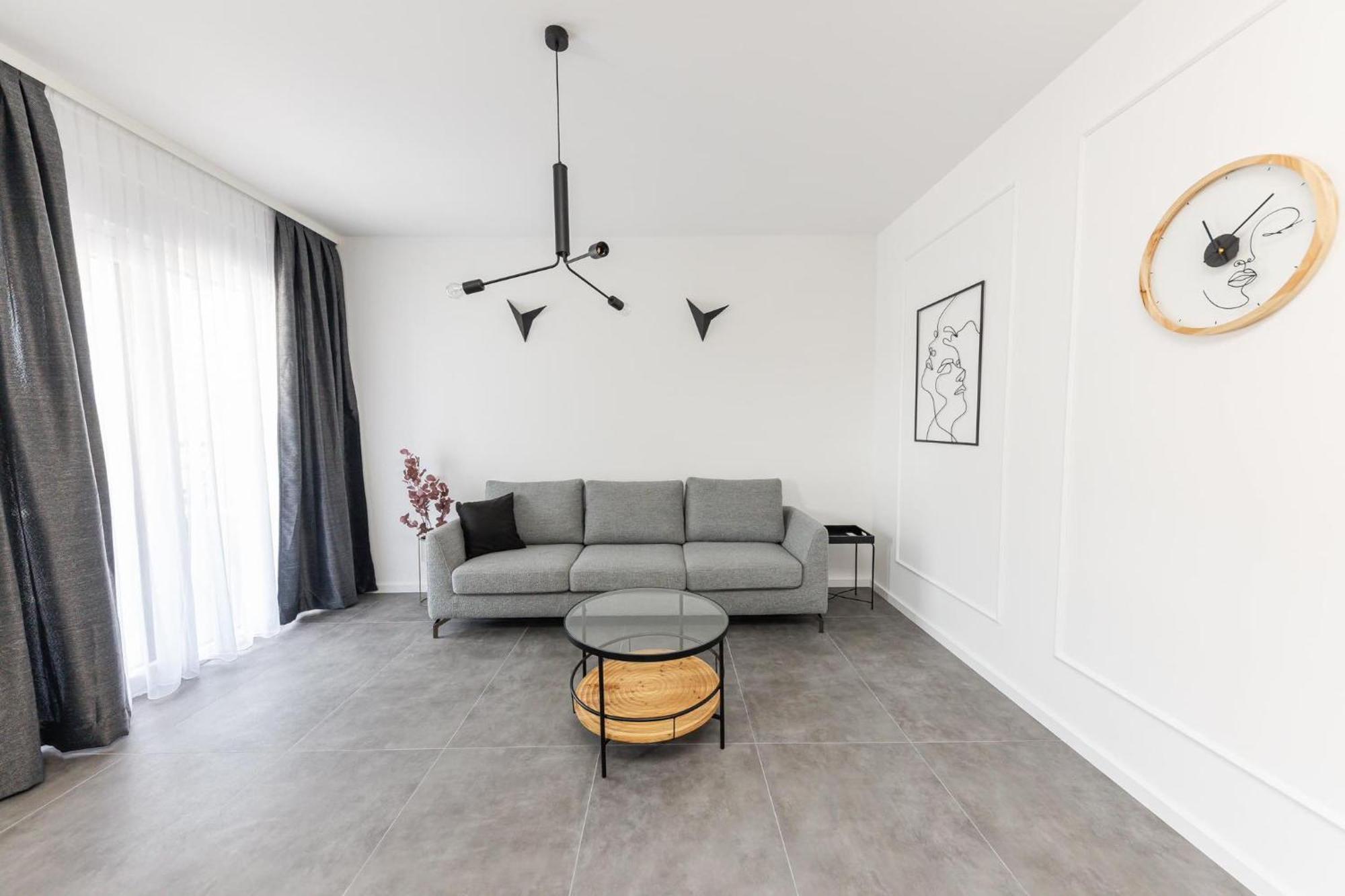 Apartments Antico โตรกีร์ ภายนอก รูปภาพ