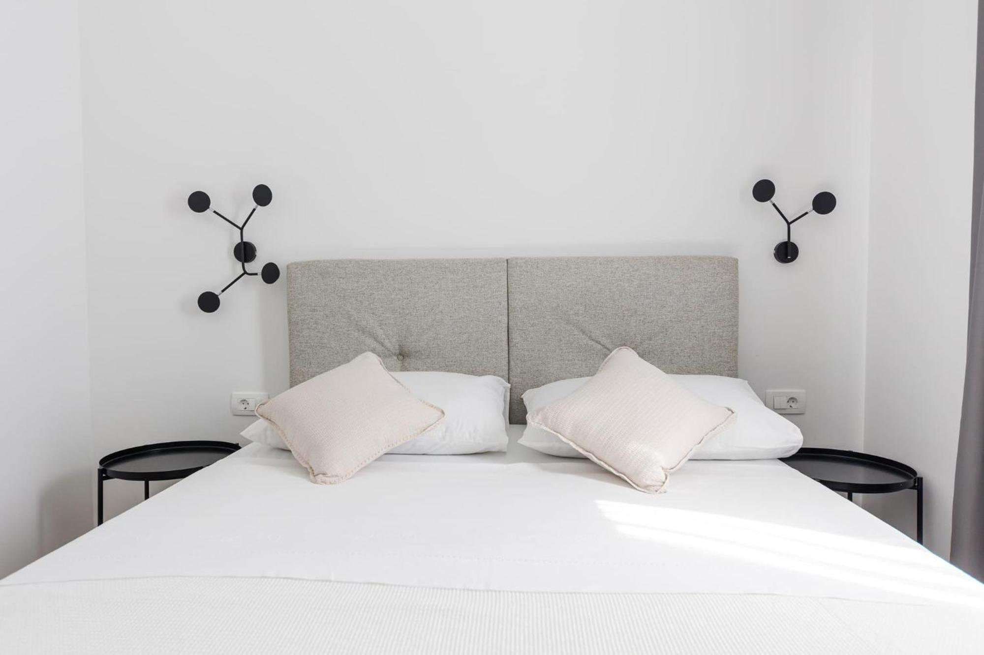 Apartments Antico โตรกีร์ ภายนอก รูปภาพ